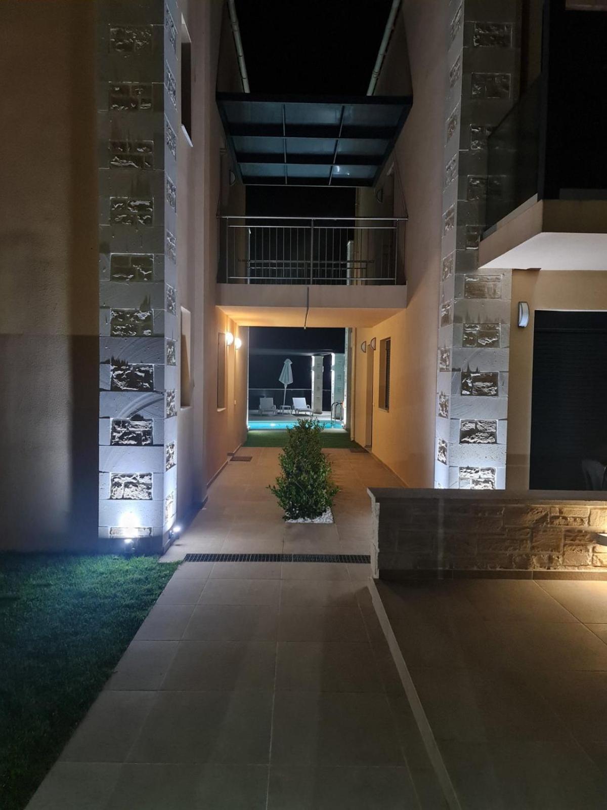 Splendid Villas And Family Resort Kalamitsi Amygdali ภายนอก รูปภาพ